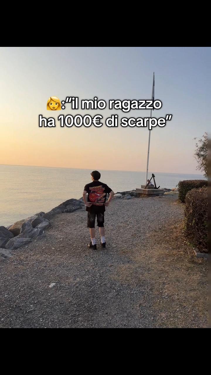 @👑