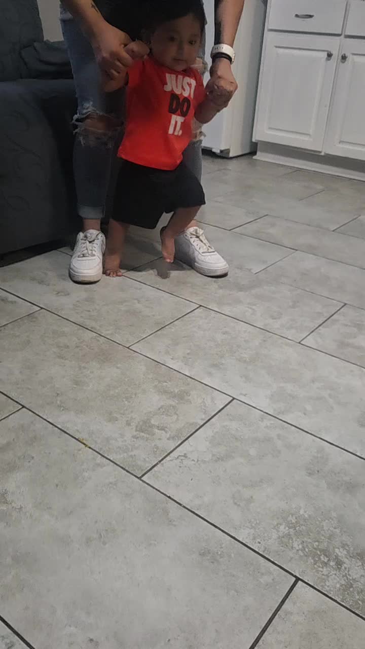@Mejia.R