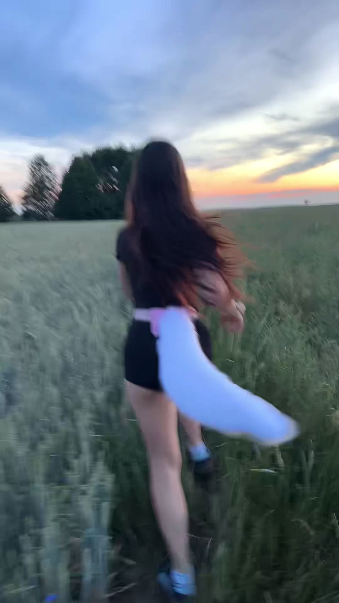 @Furrysuzie