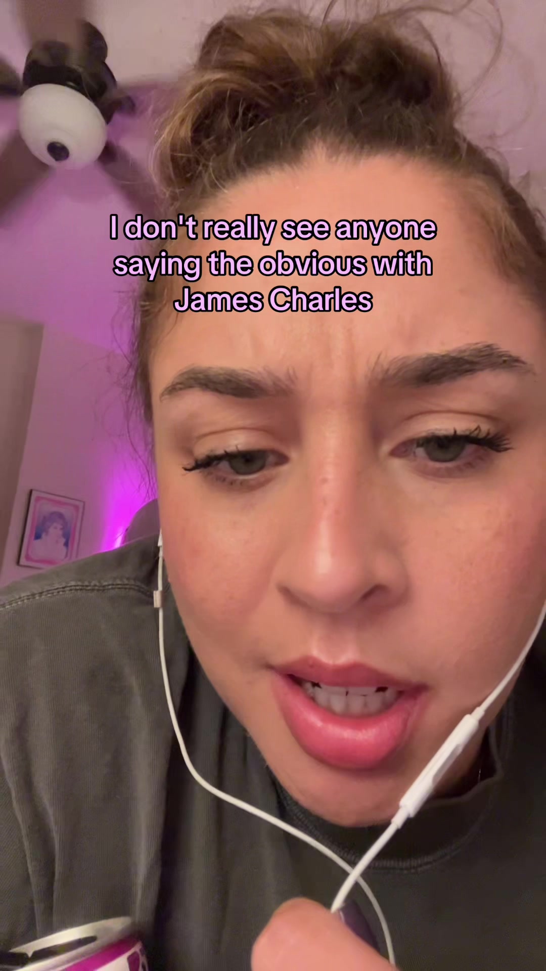 @zoefromtheinternet