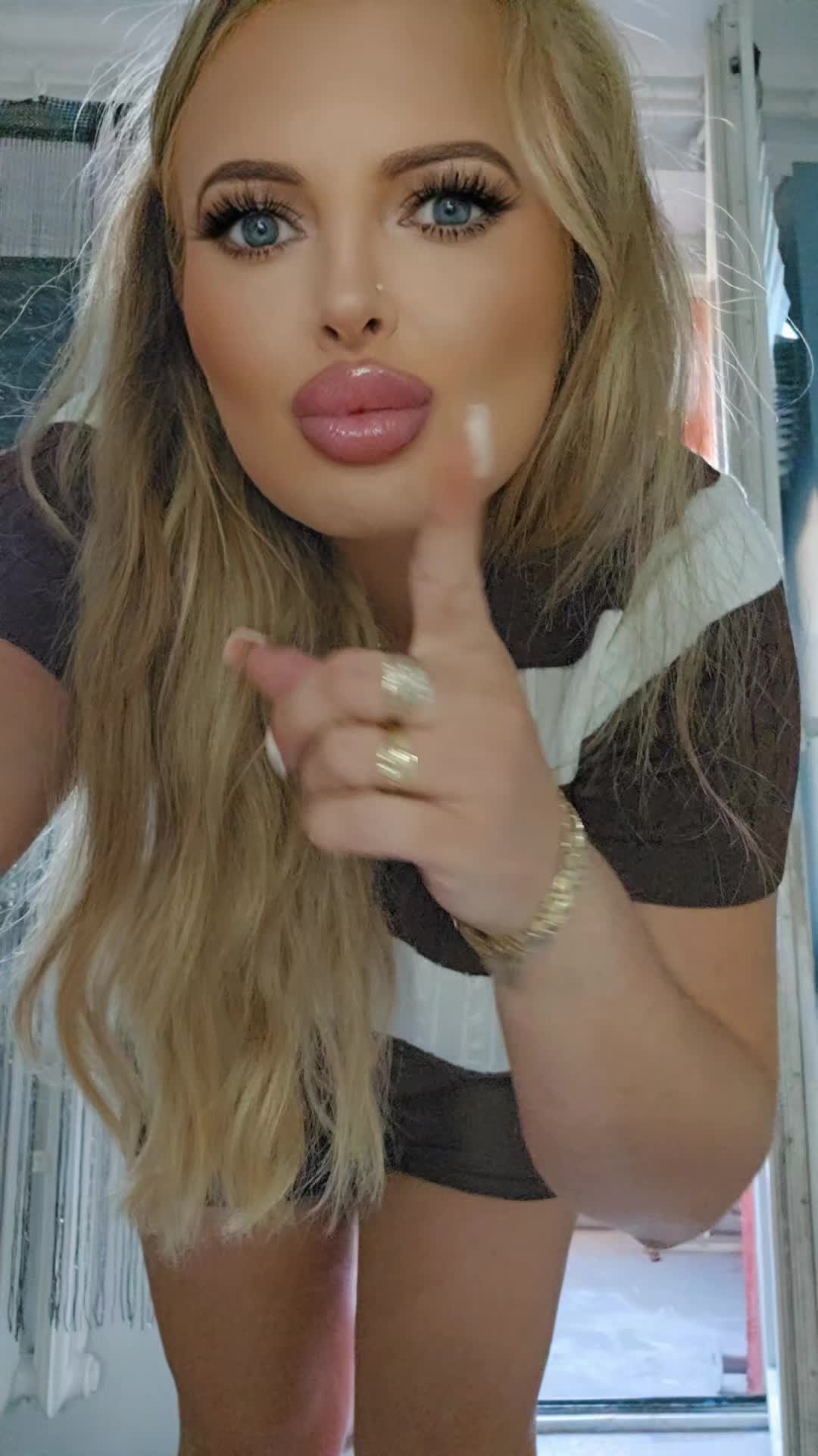 @Niegrzeczna