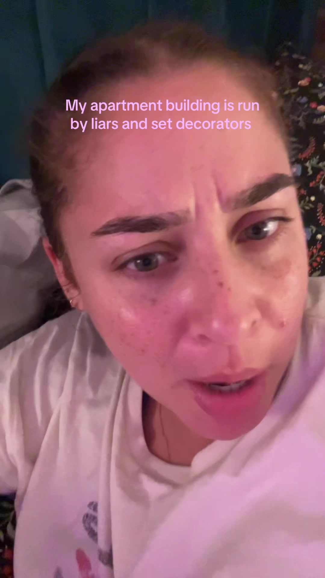 @zoefromtheinternet