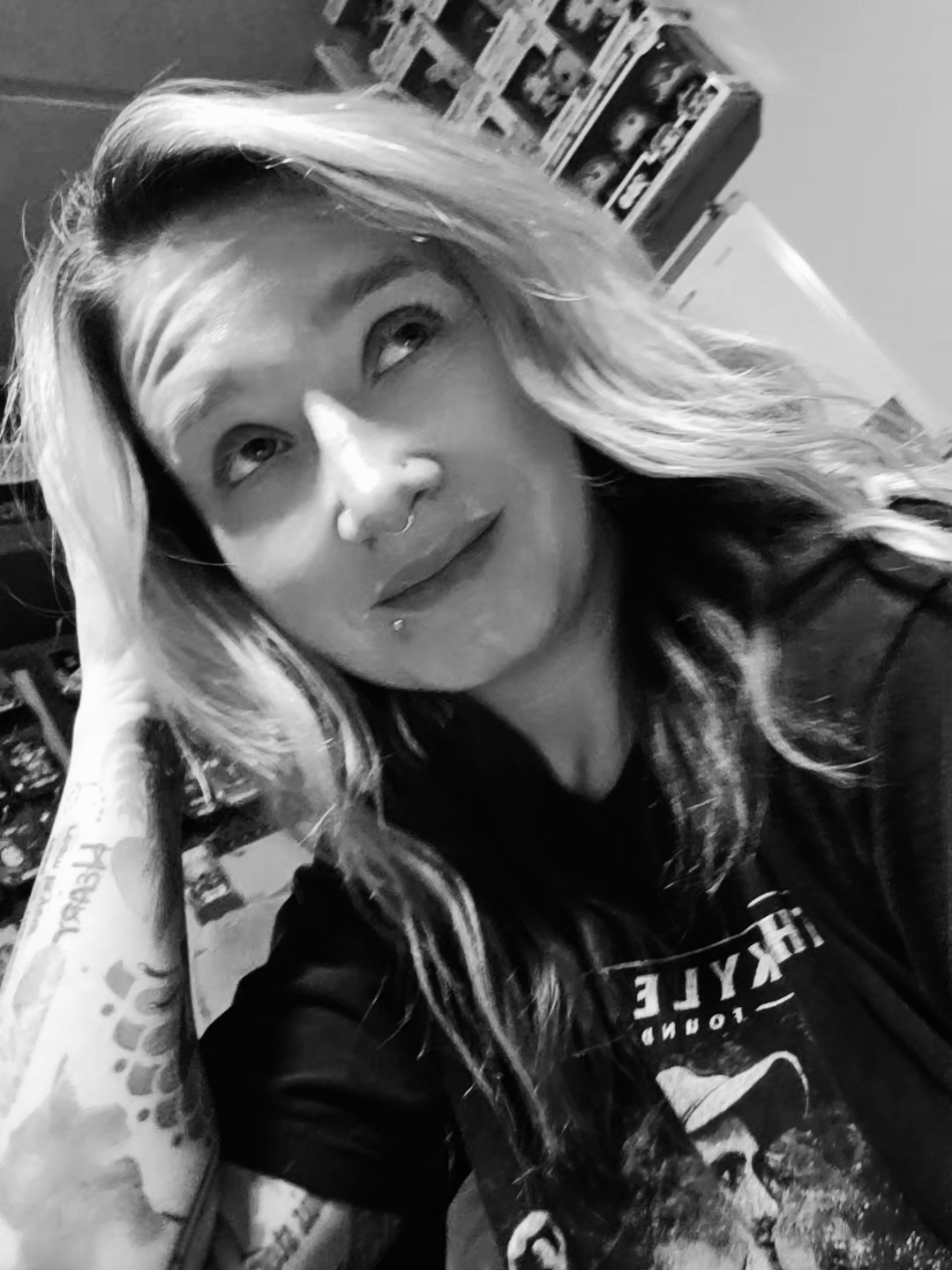 @🧚♀️Amy Ives💜🐤