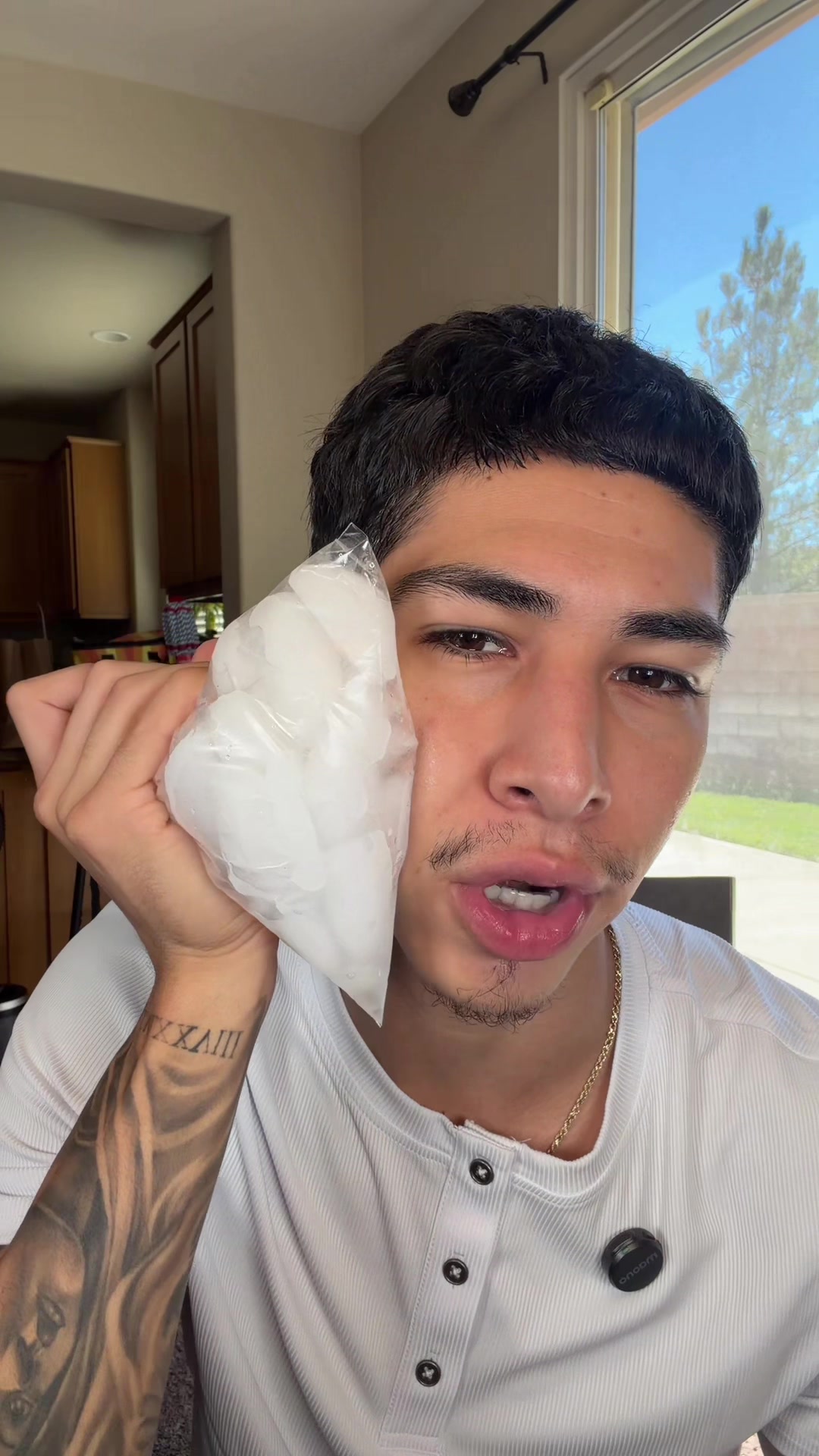 @…