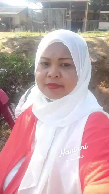 @RiTA. mamah Khalid 😍 syg