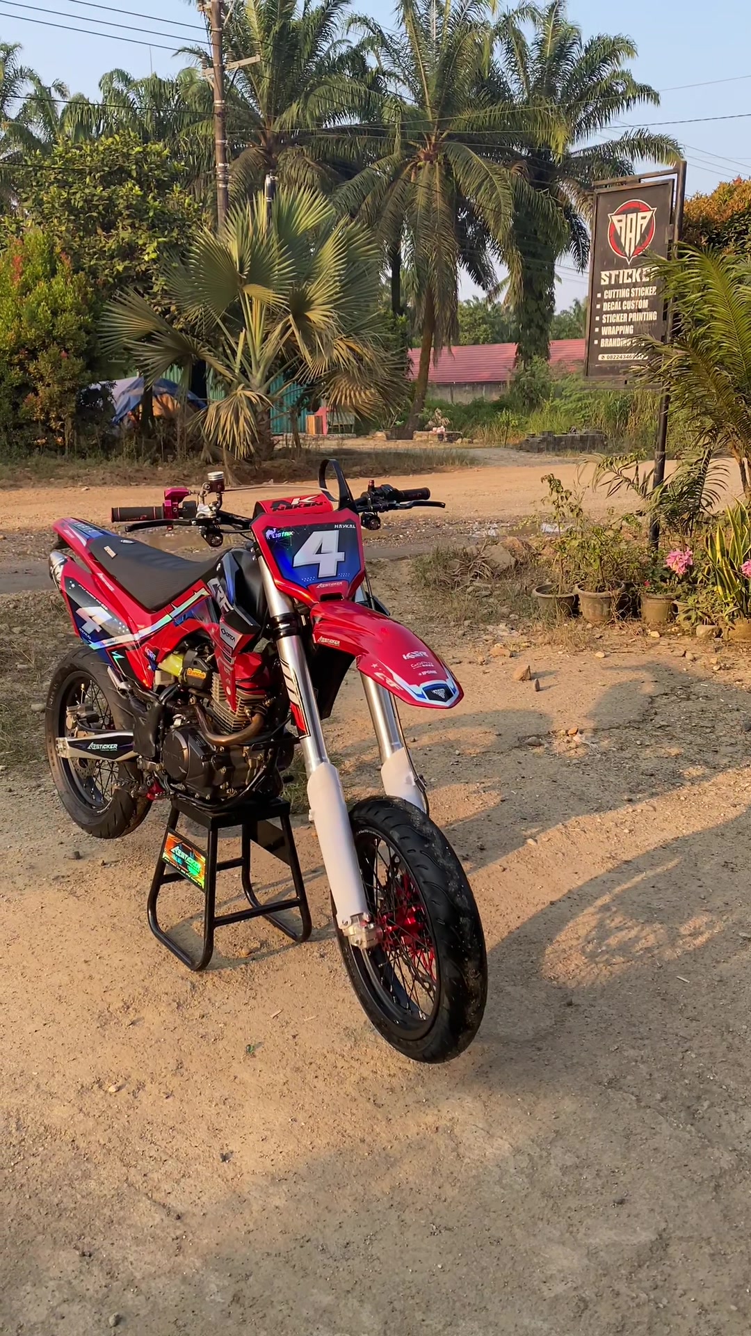 @Atigasticker
