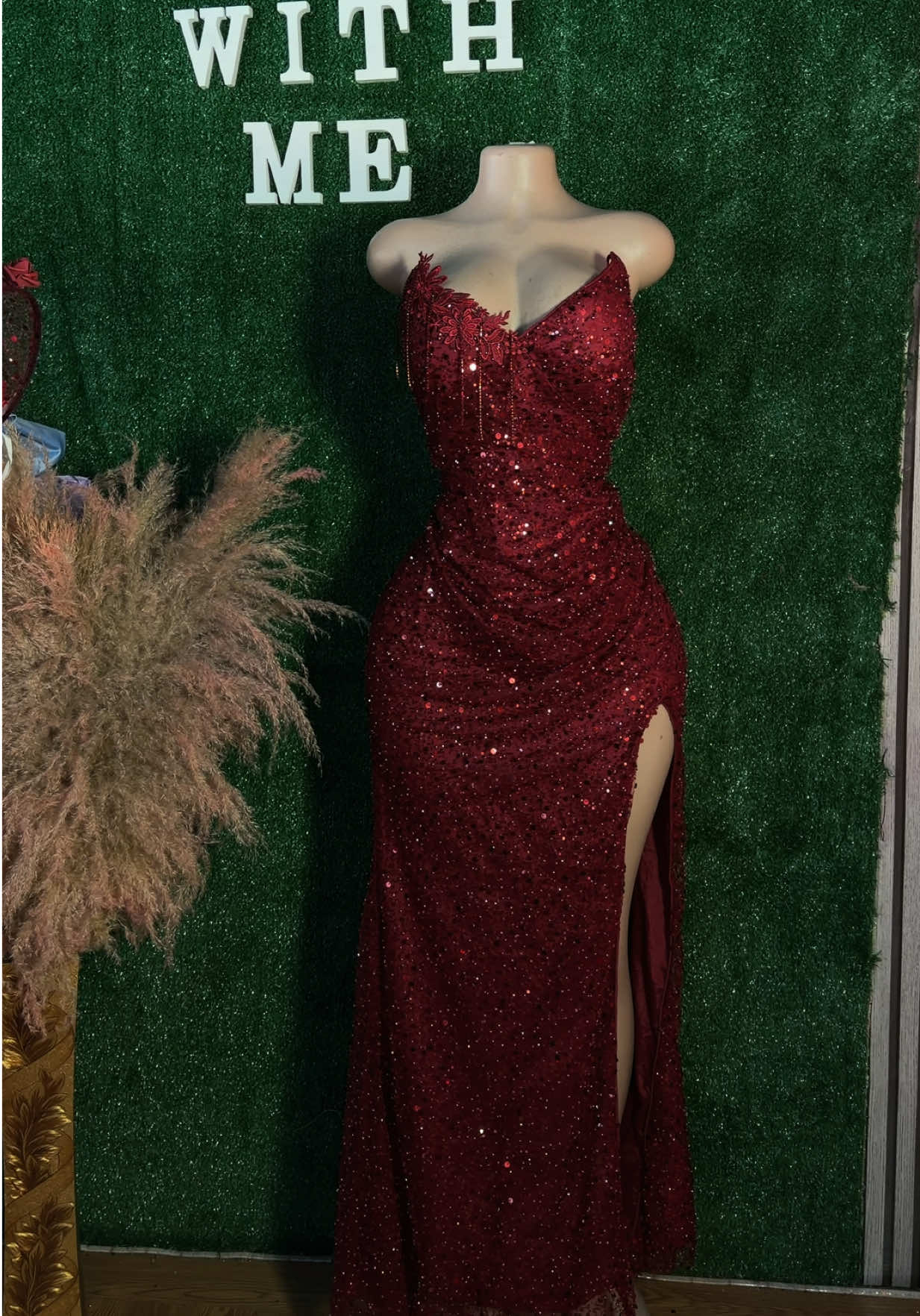 @dresswithme_sm