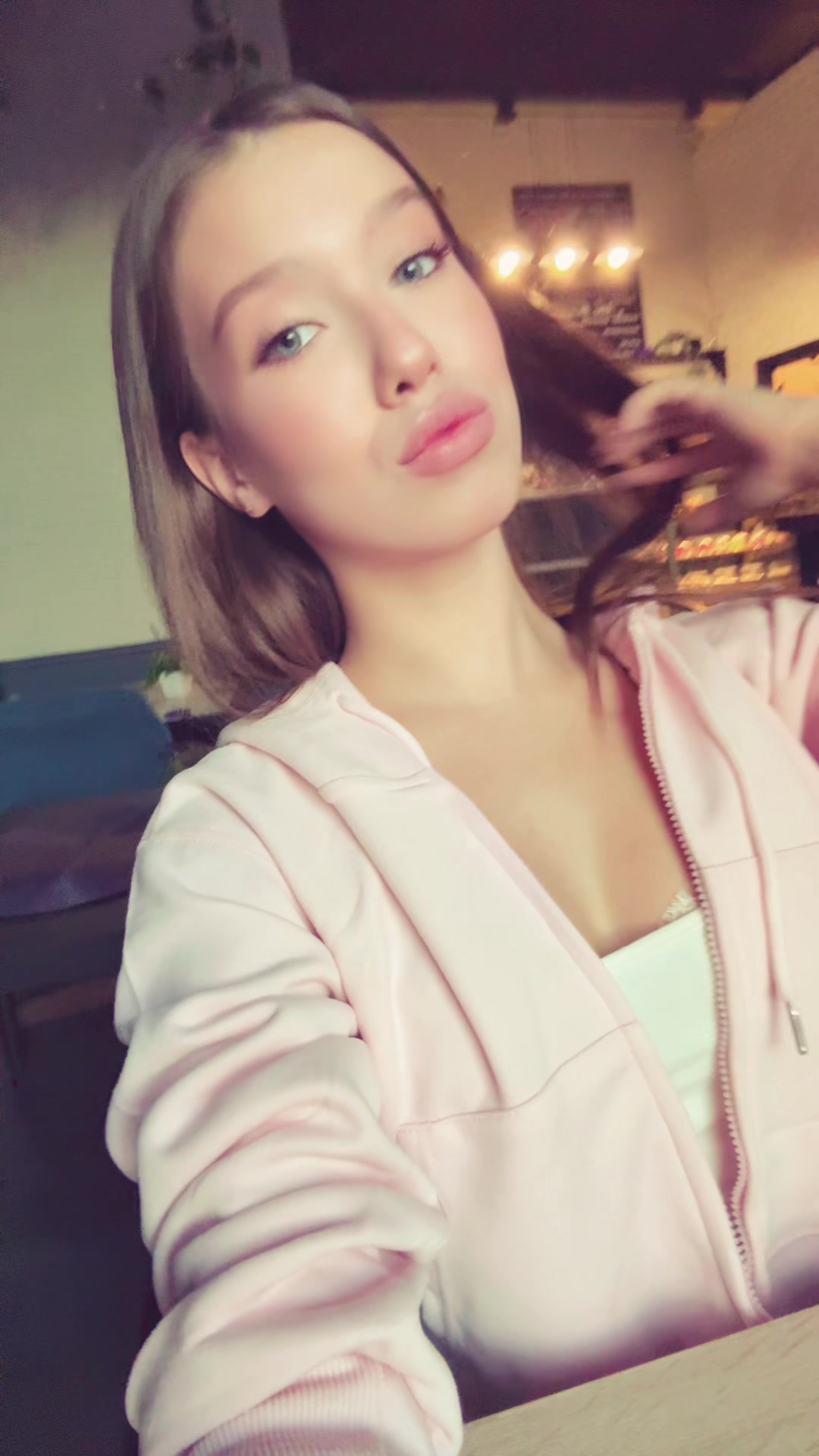 @sonya.van5