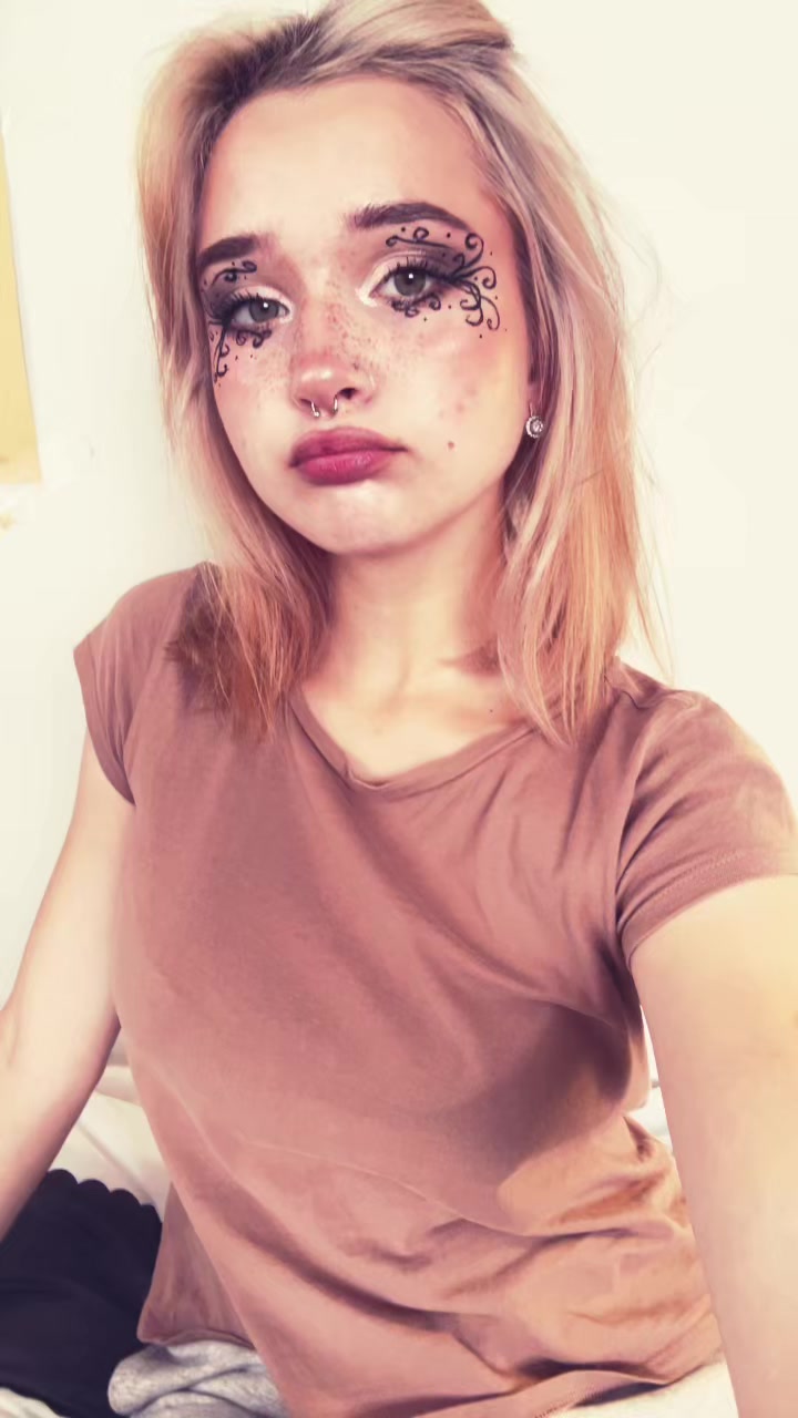 @кицька