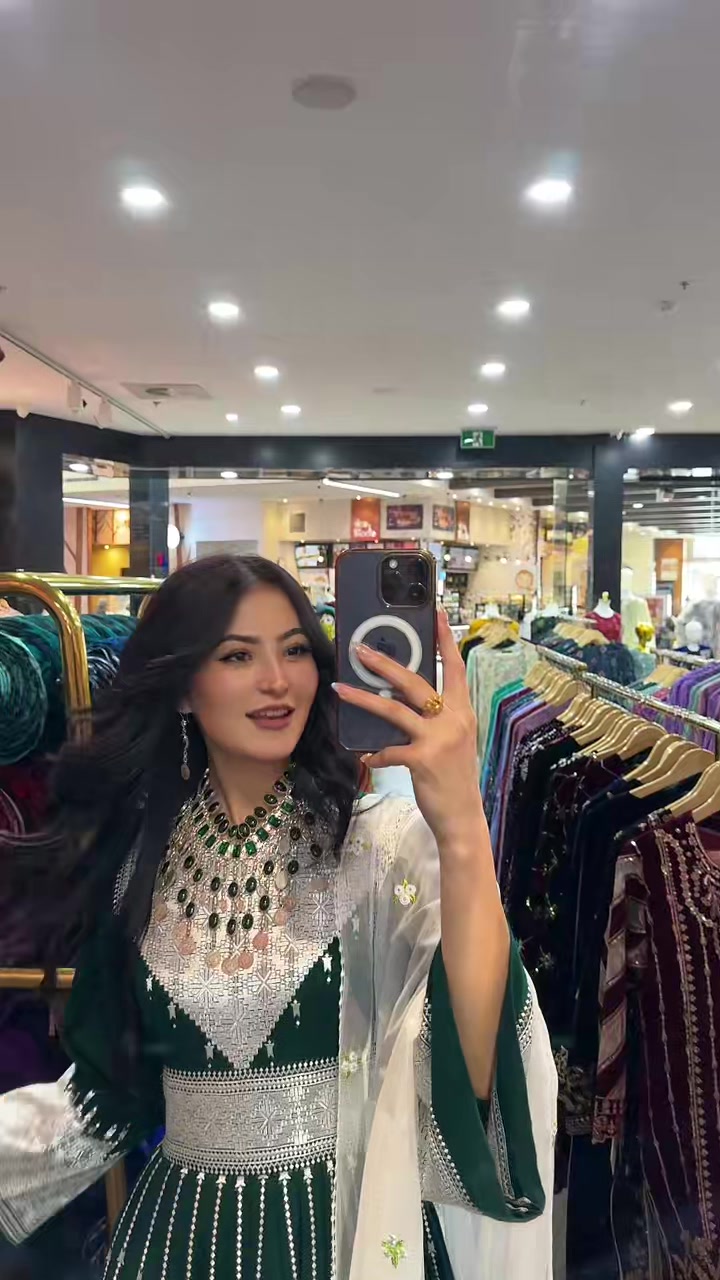 @ShahLa🌸