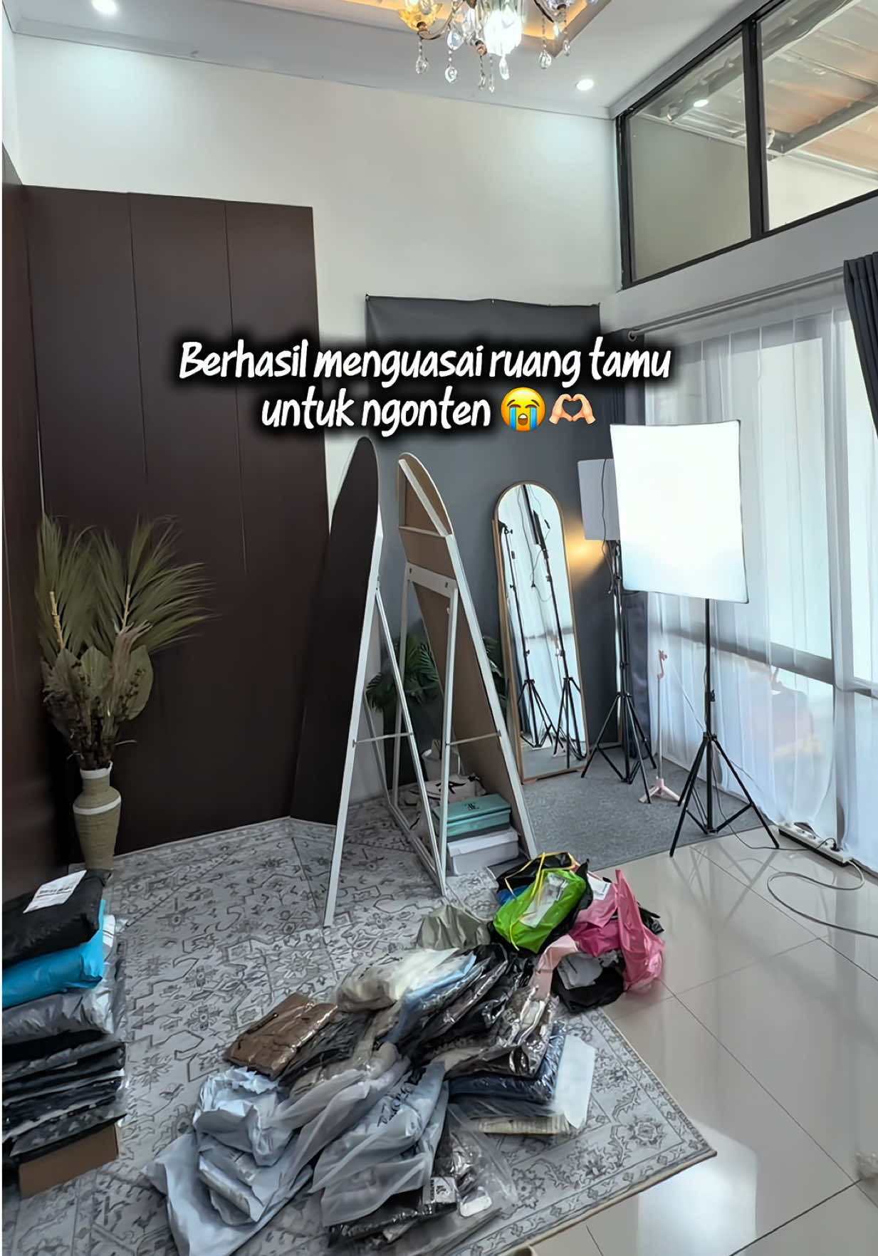 @ApinSiti