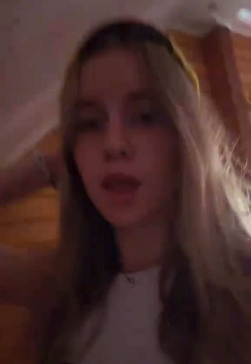 @алискаа🪽