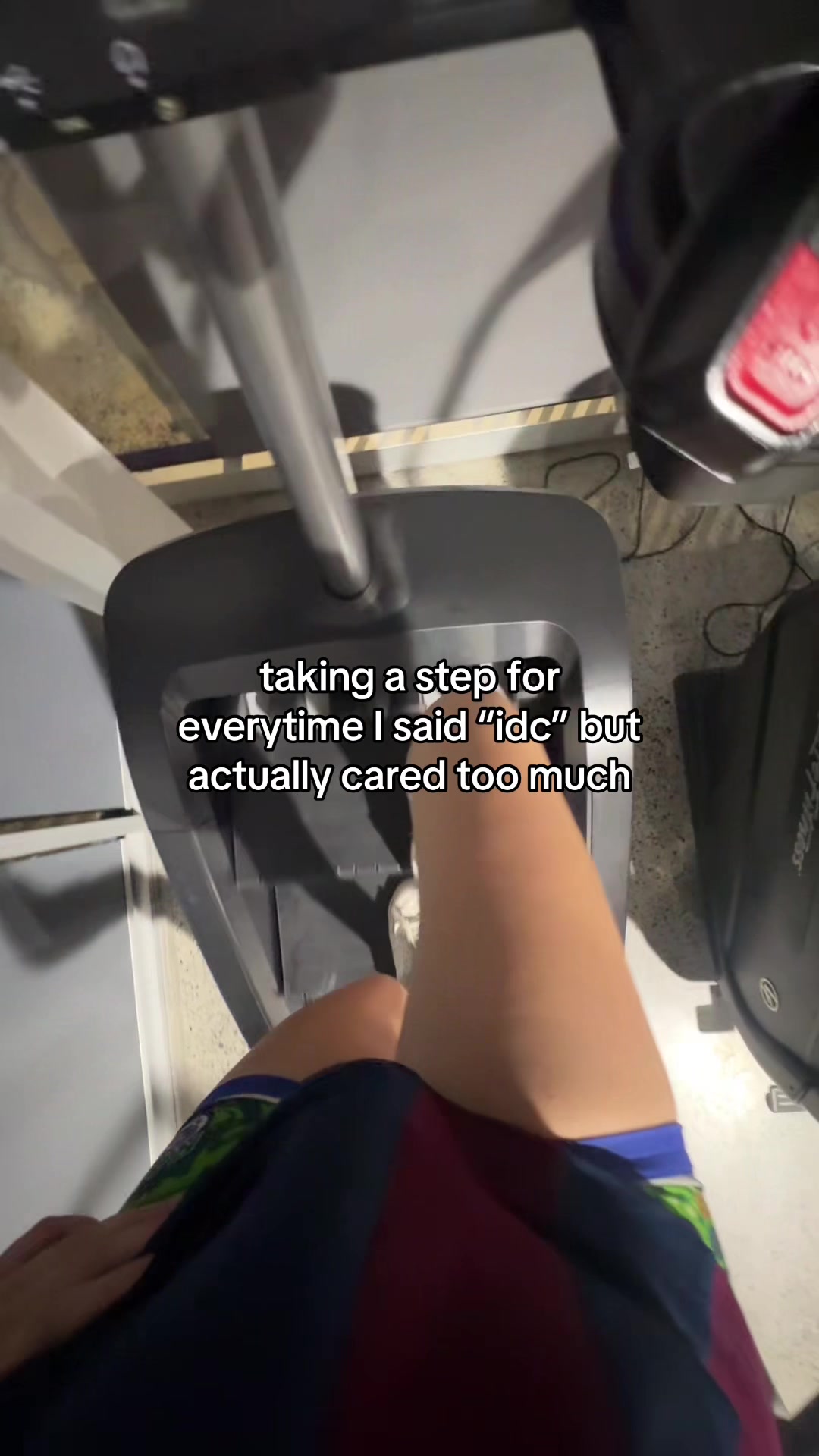 @️