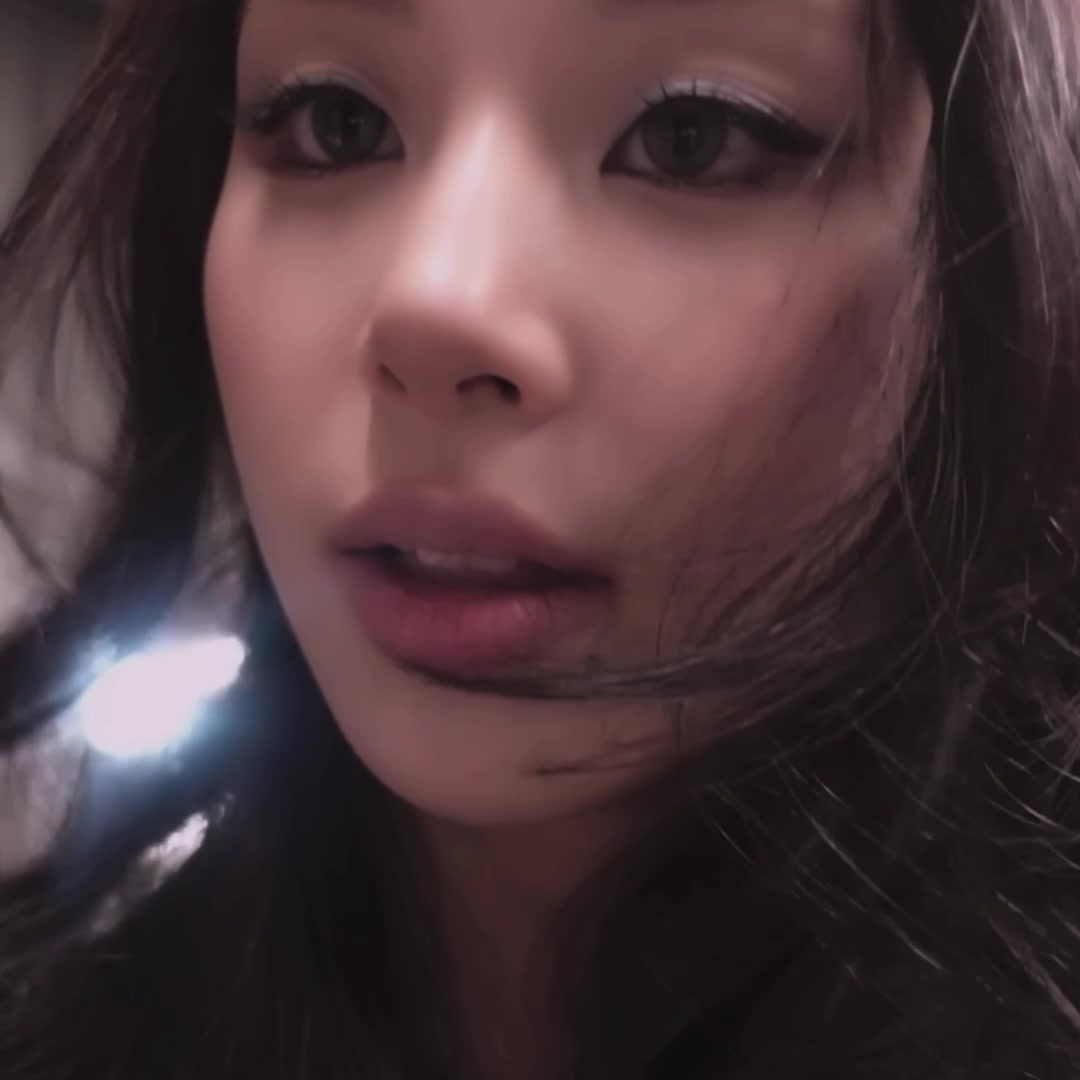 @jiiee