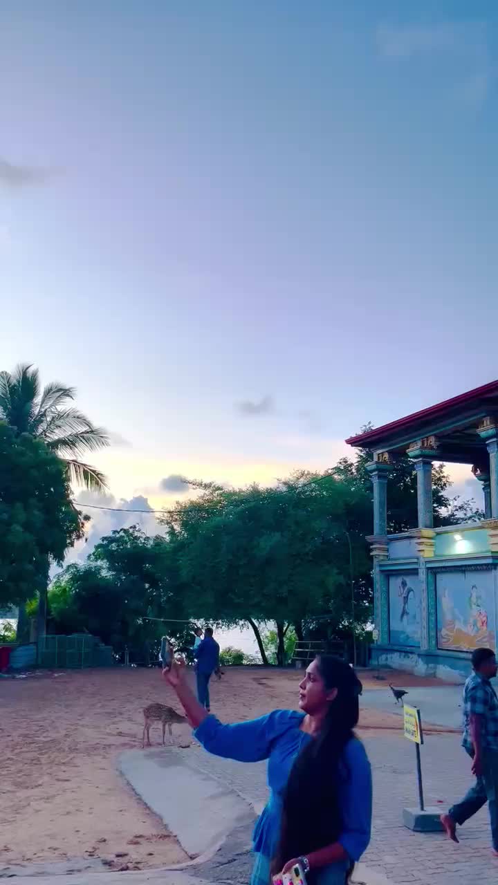 @Hasthu