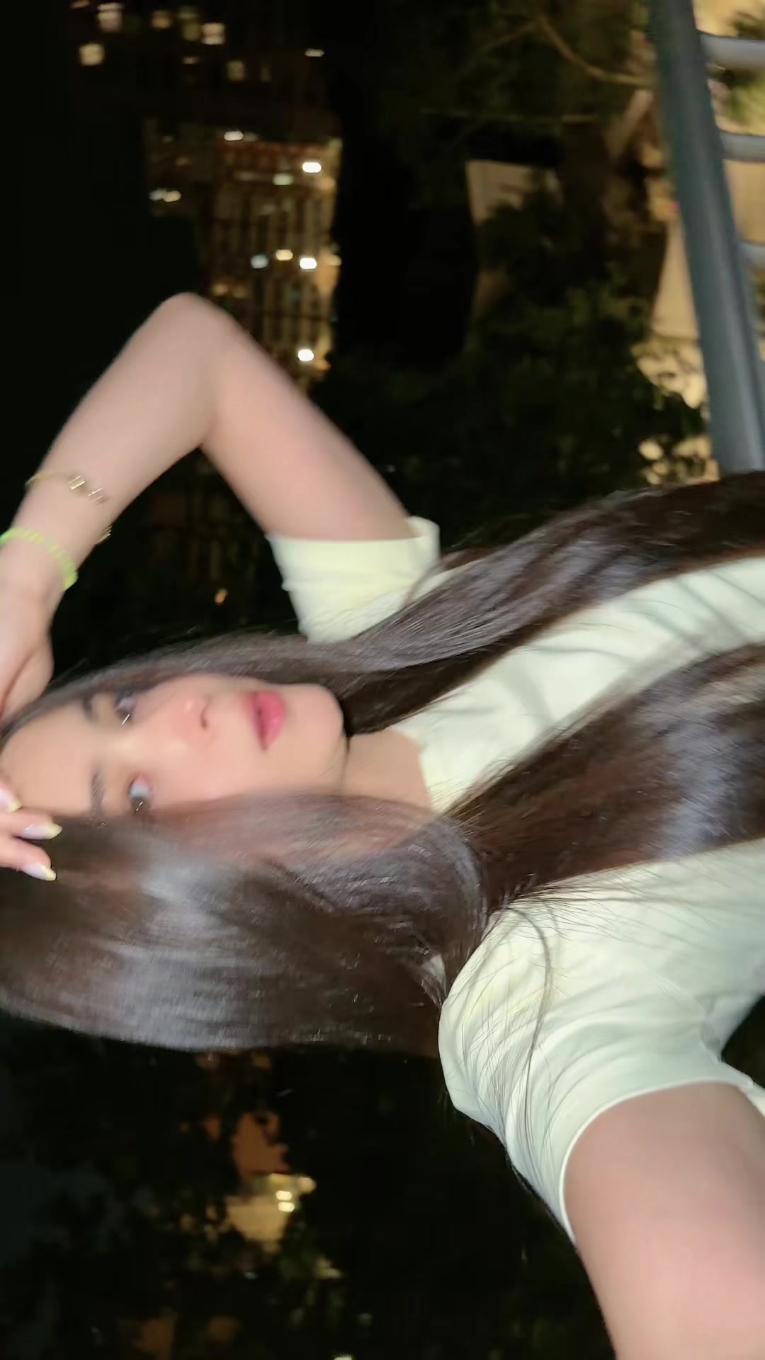 @Anajzobra
