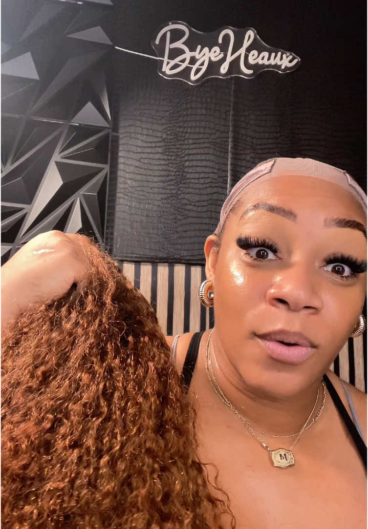 @byeheaux_