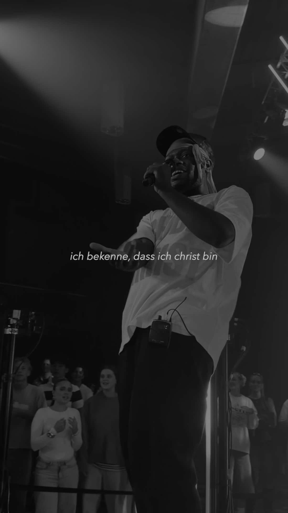 @𝓠𝓾𝓮𝓻𝓲𝓼 ✞