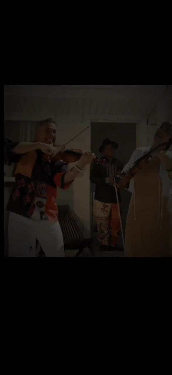 @Rolitas pegadas 🧃