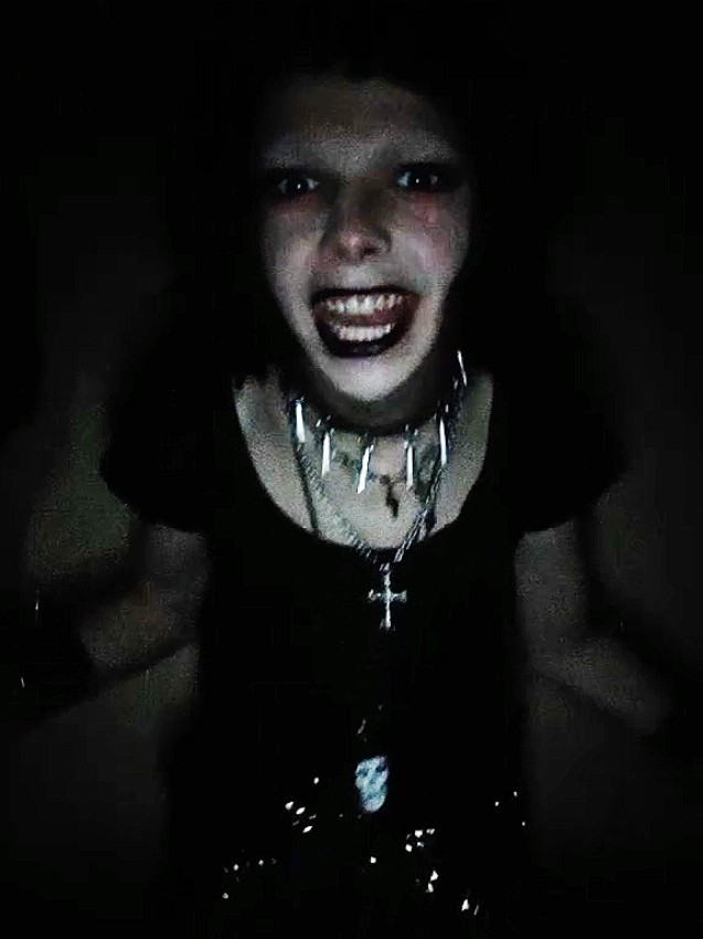 @vampii🩸