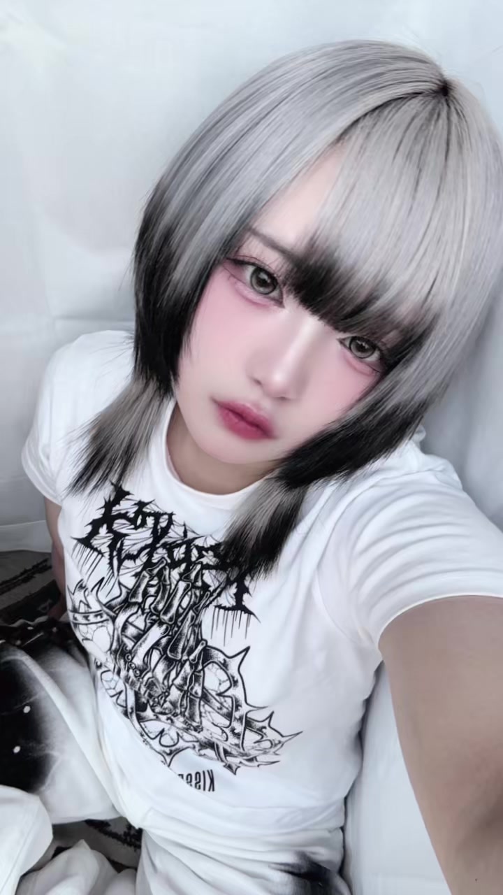 @薊みぃ