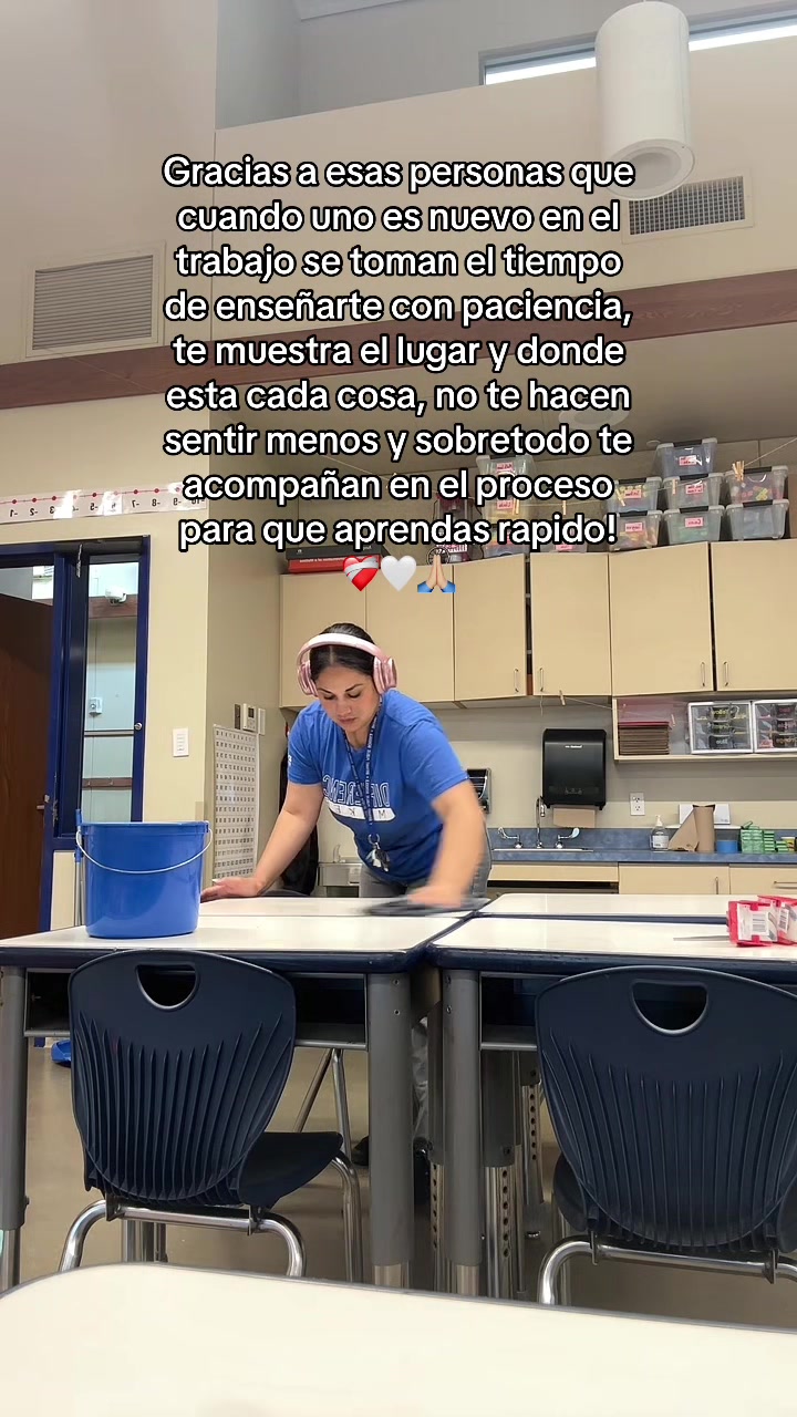 @Clau Perez🦋🥀✨