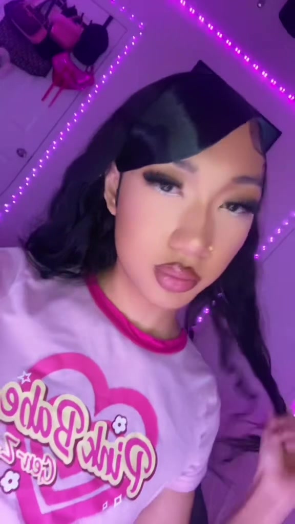 @BarbBKilla🦄
