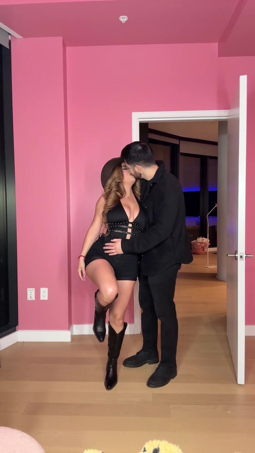 @karlitaa🤎