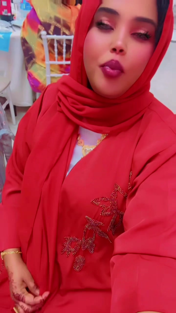 @Honey Qali