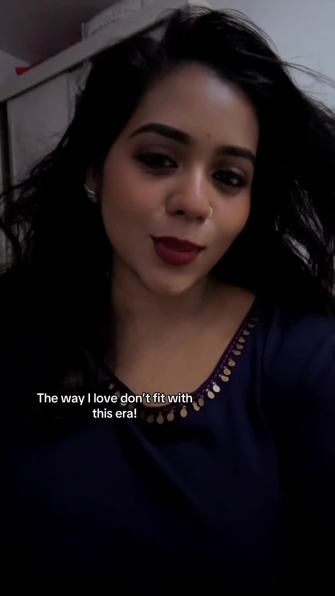 @Devaki_🦋