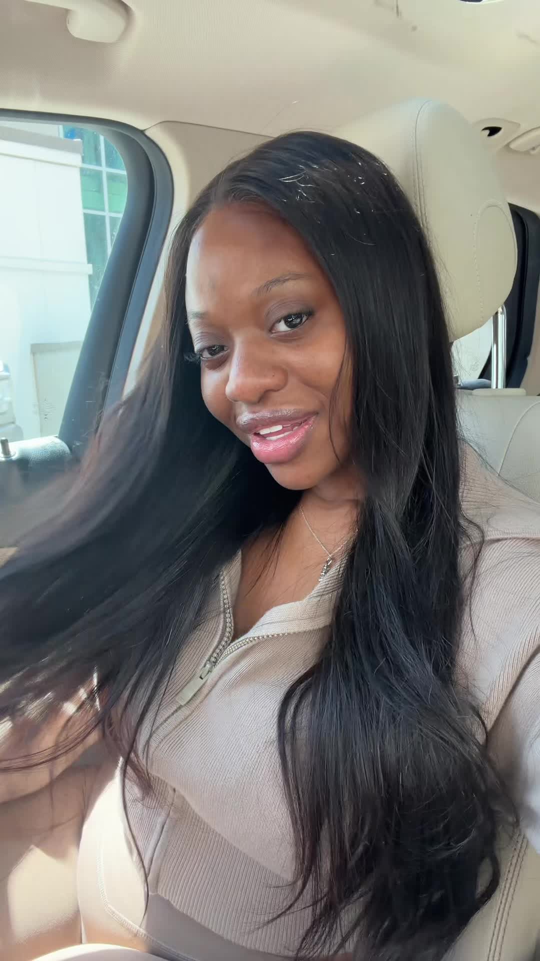 @nikki | CLT