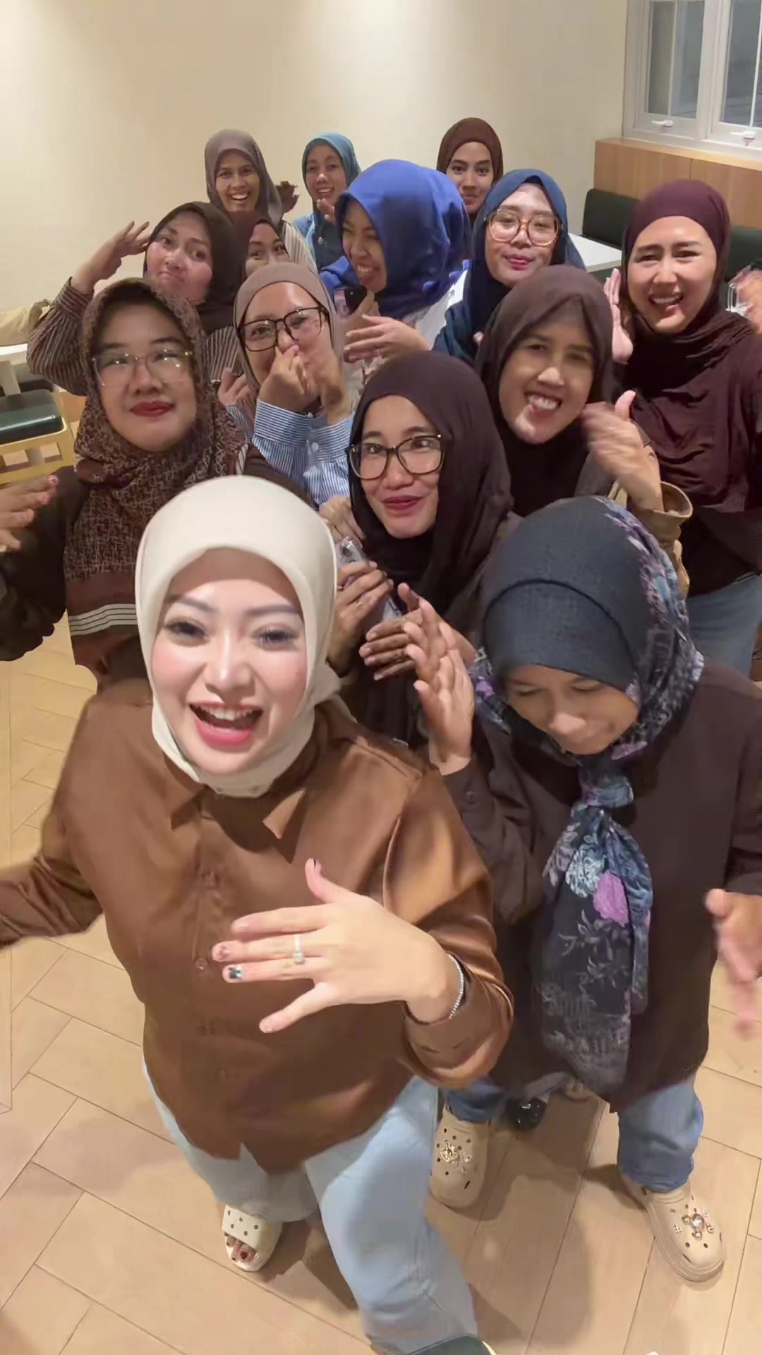 @Mami hallo