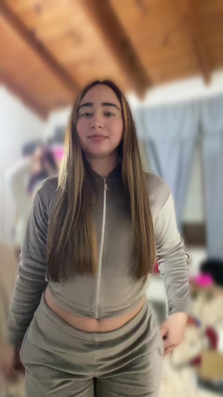 @Nayla_roldan