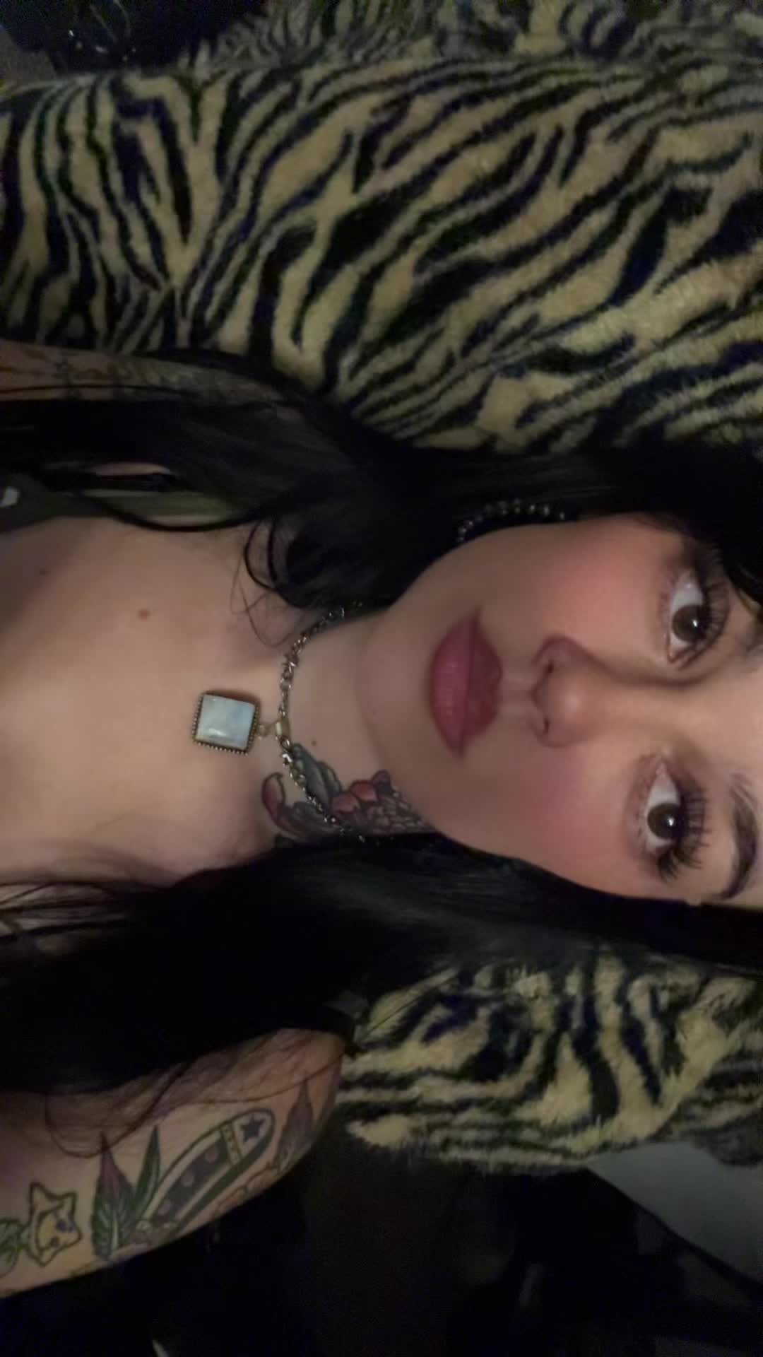 @h ✯