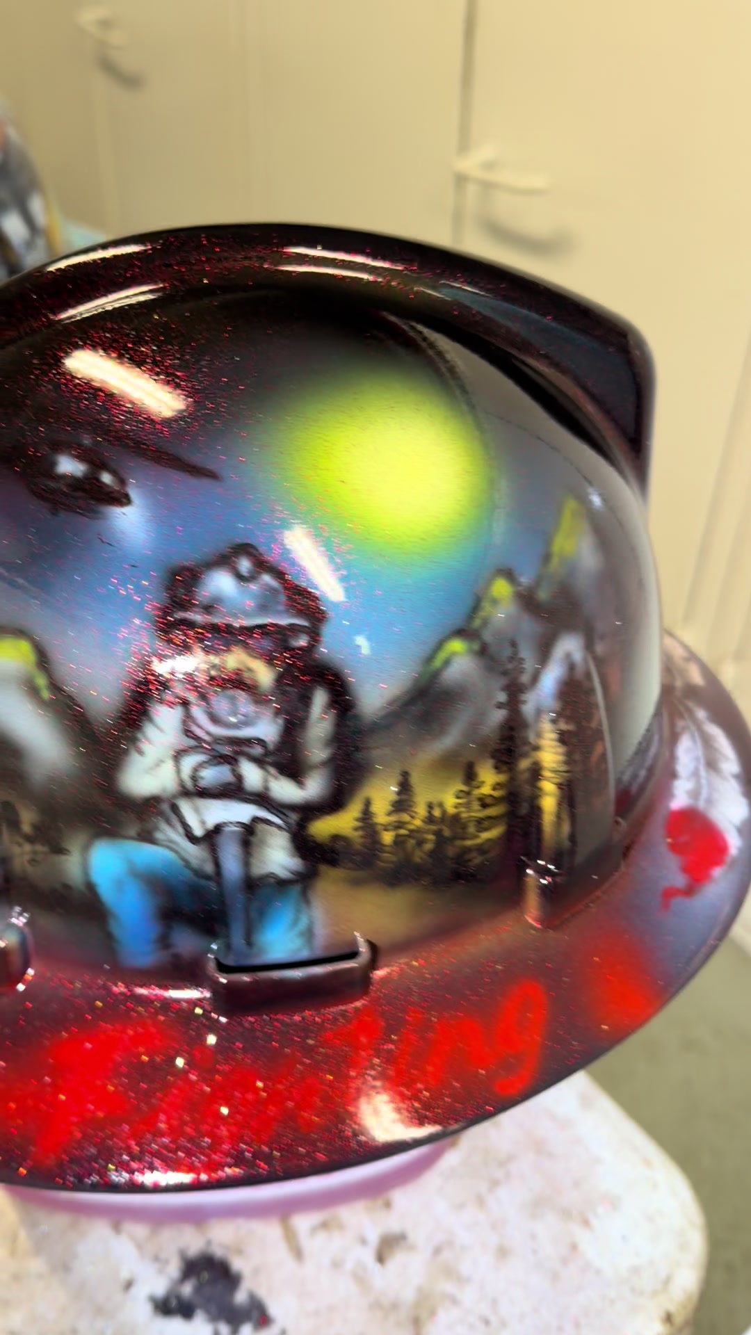 @into the wind airbrush studio