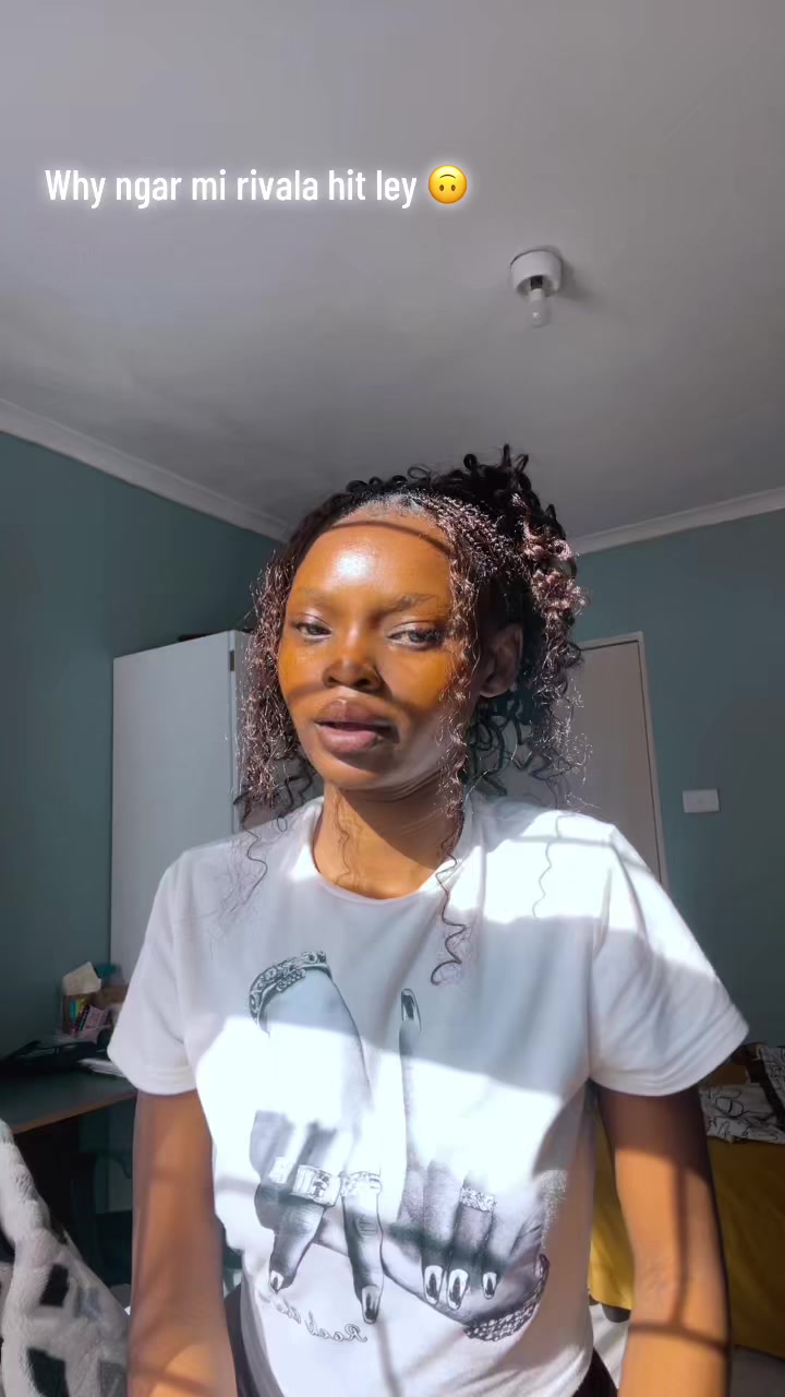 @Melanin Jay ᥫ᭡