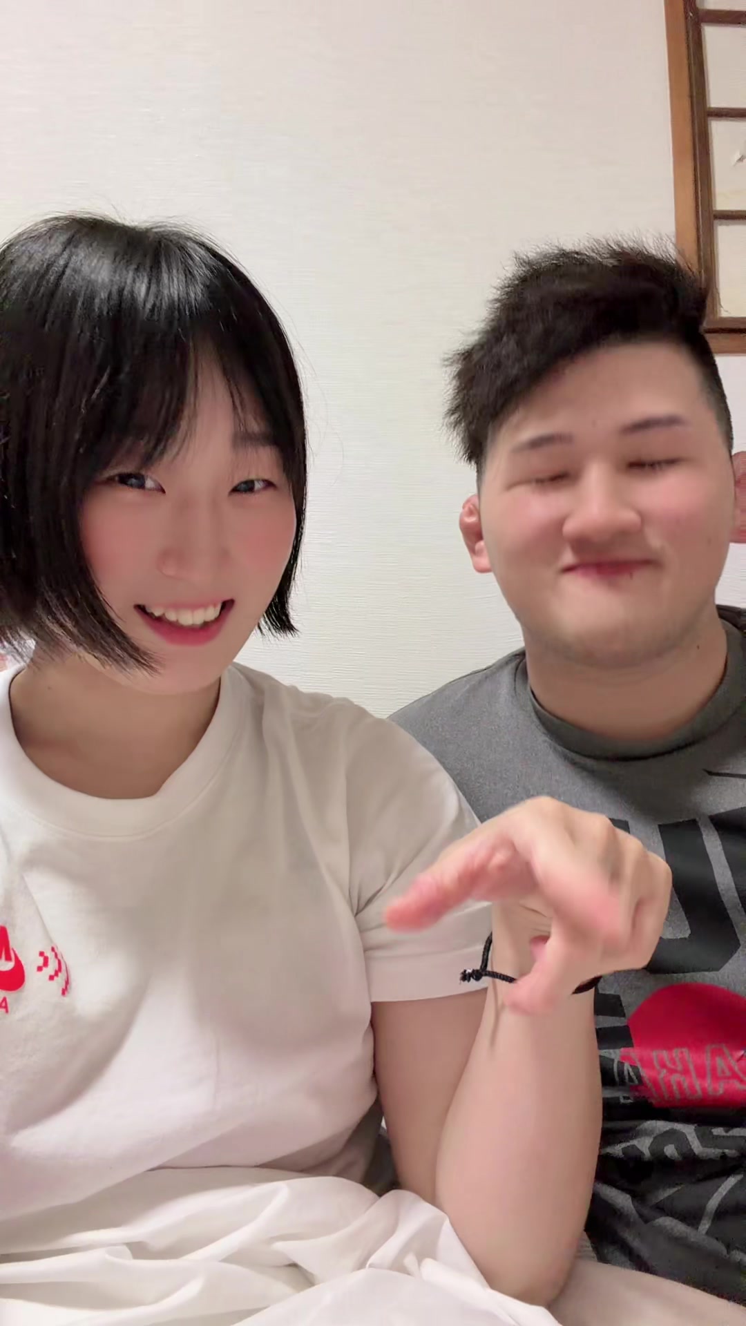 @むつおみカップルの日常👦🏻👩🏻