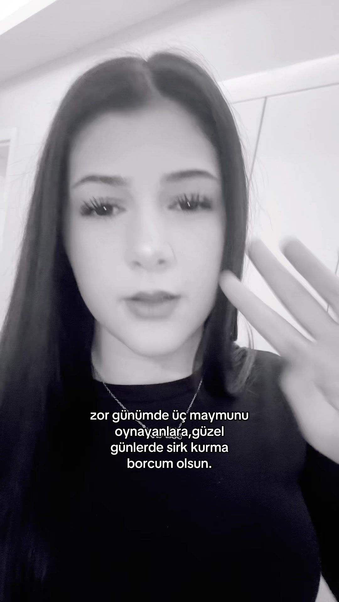 @𝓑𝓮𝓻𝓮𝓷𝓲𝓶𝓸