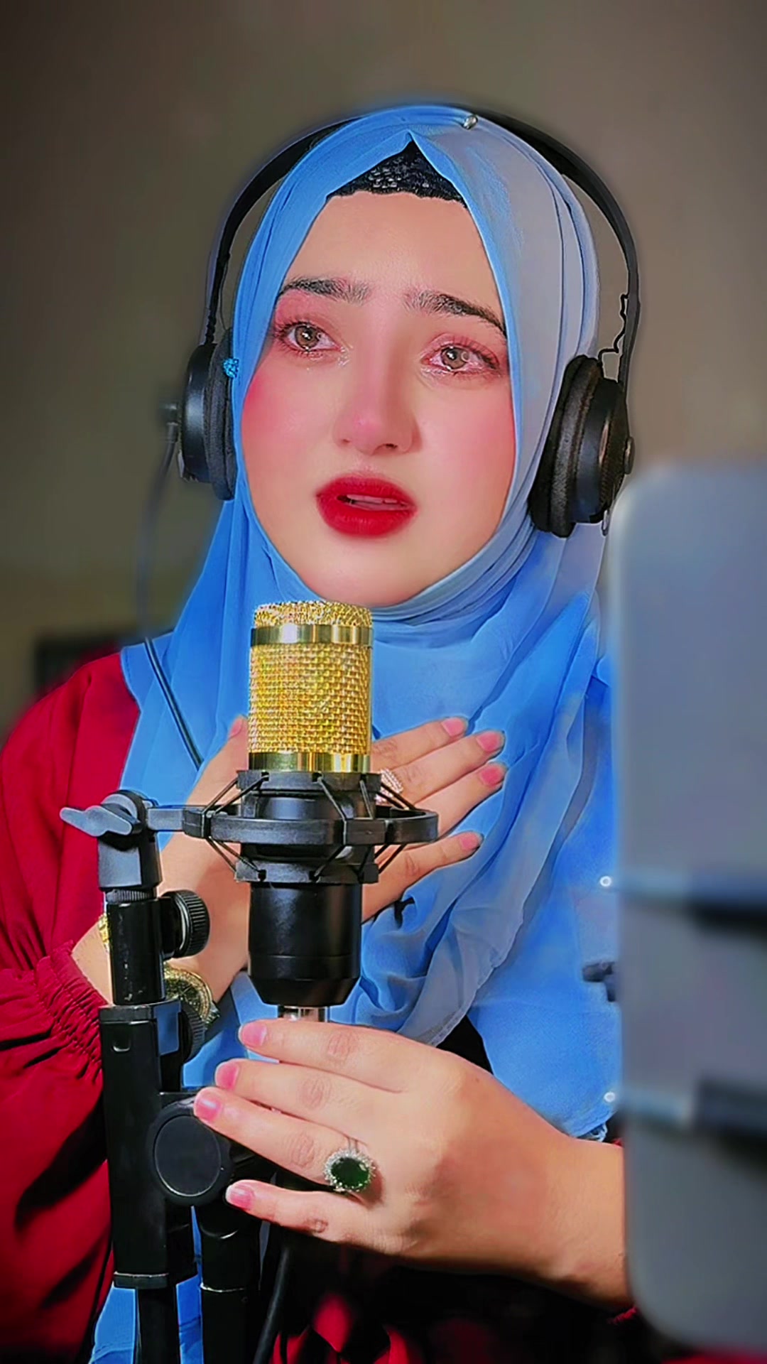 @Abida Malik 2.0