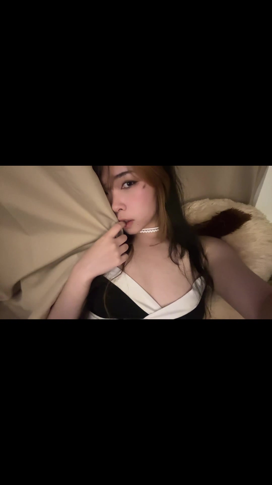 @# saniya