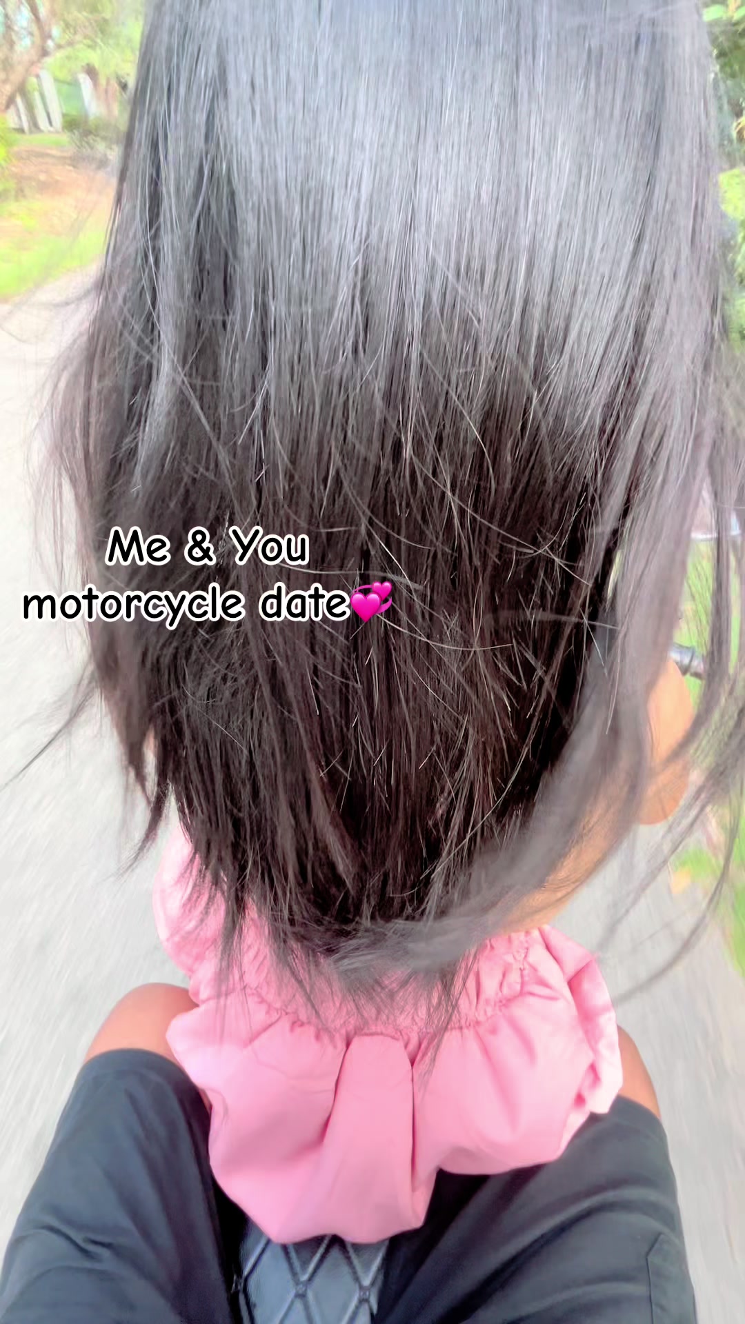 @Moji💫