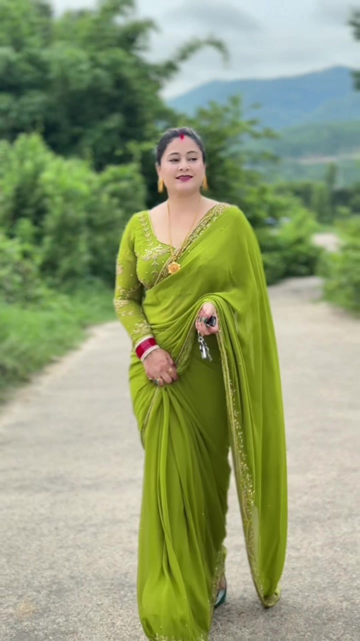 @minakunwar-official