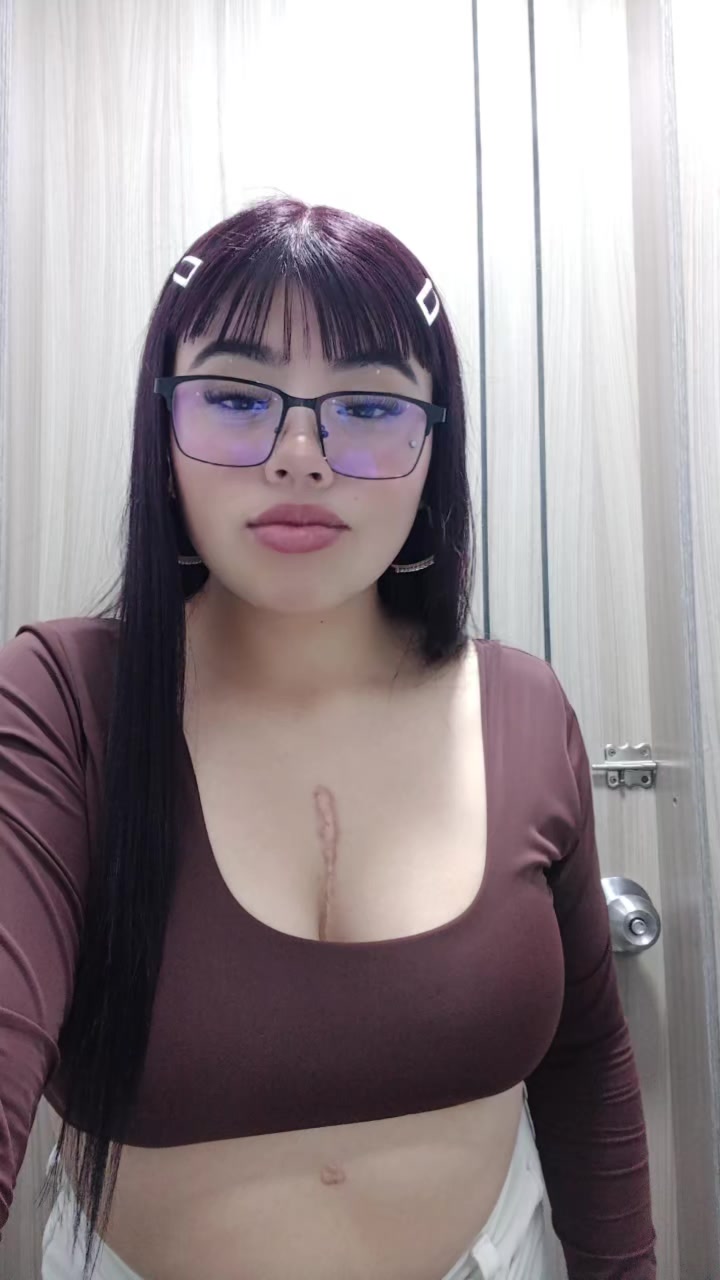 @𝕃𝕒𝕦𝕣𝕒𝕒🤍🥷.