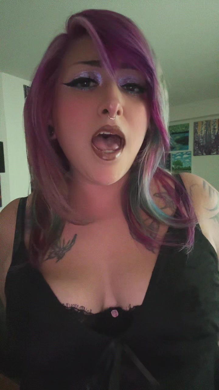 @Deniseypiee🖤