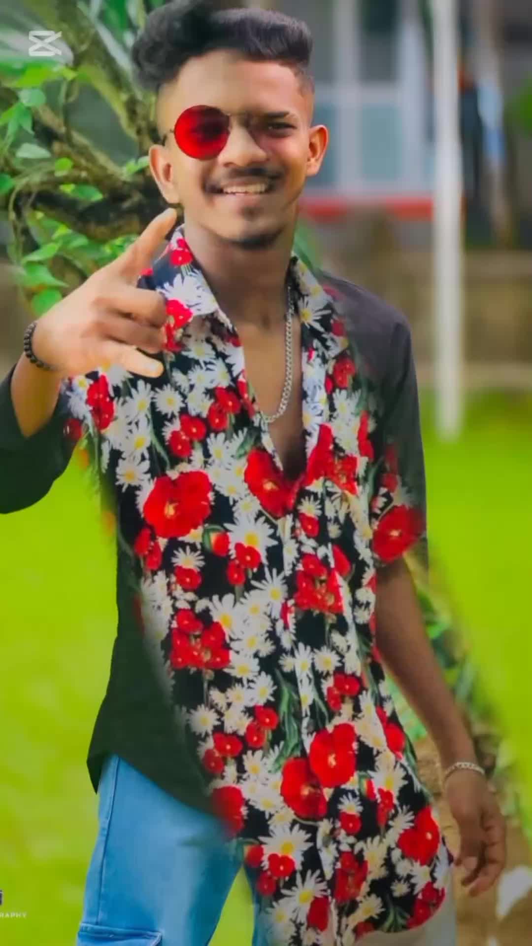 @Anushka Tk