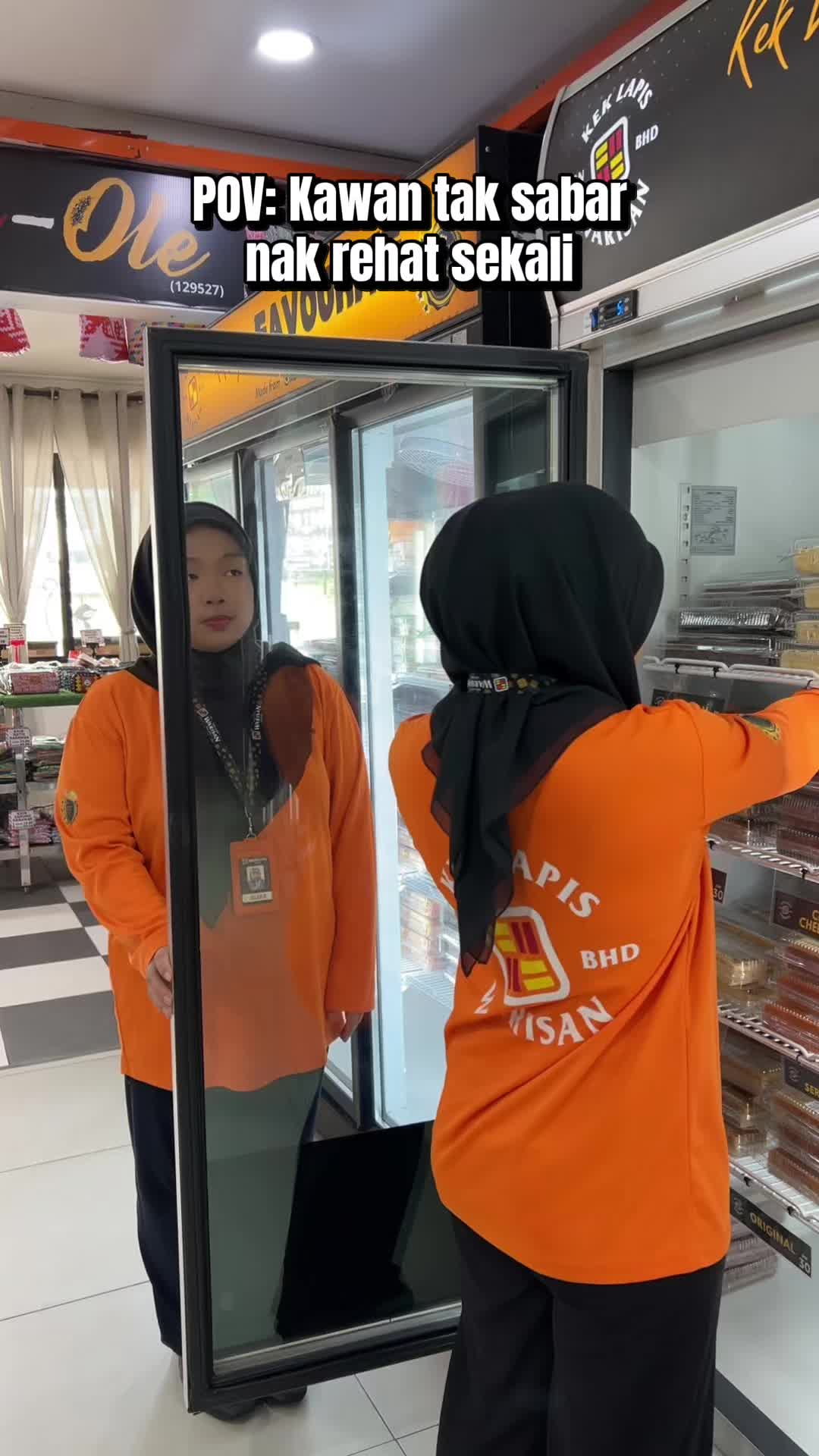 @Kek Lapis Warisan Sdn Bhd