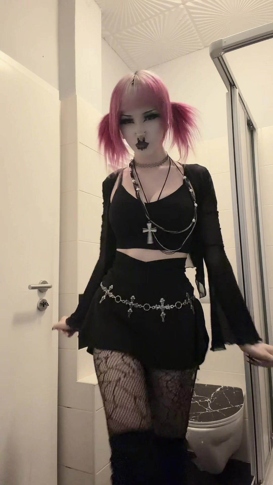@𝓜𝓮𝓵𝓲𝓼𝓼𝓪 🦇‧₊˚