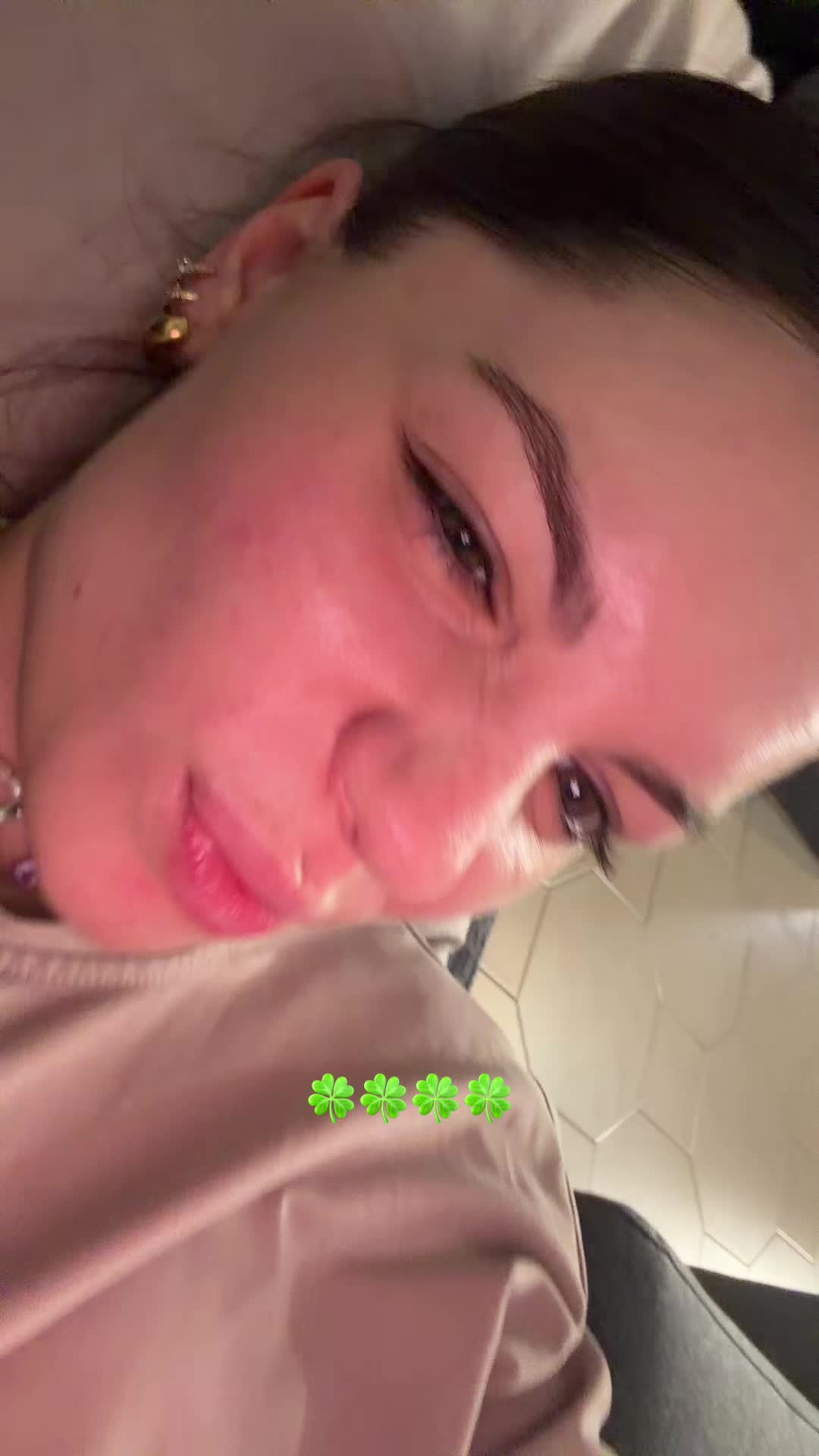 @Sarawrobelofficial 🤍