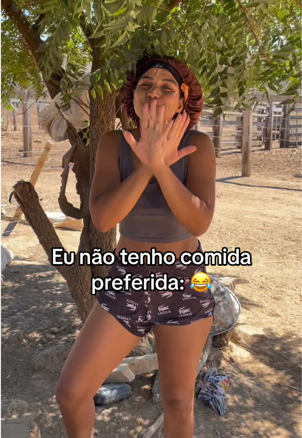 @monicadejatoba