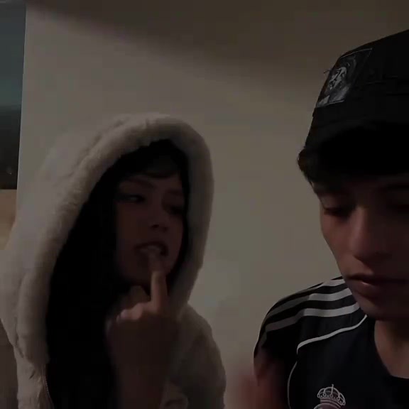 @Vanee
